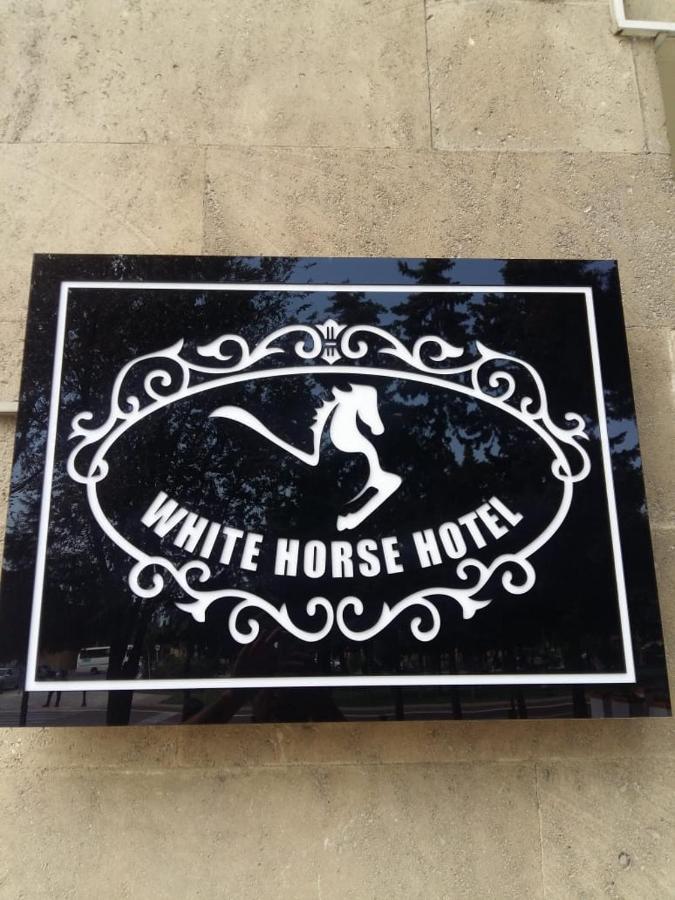 White Horse Hotel Baku Exterior foto